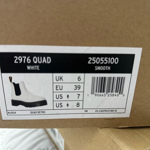 White Dr Martens - Picture 3 of 3